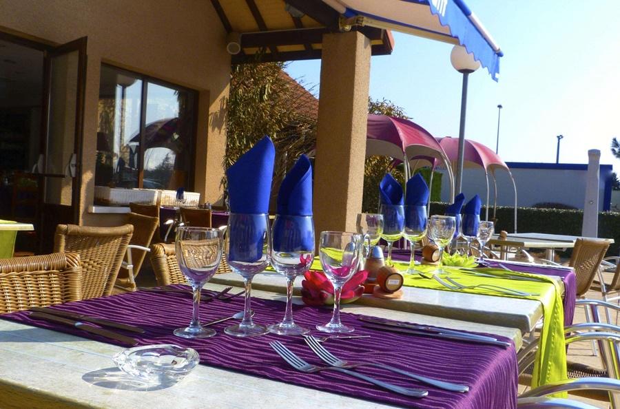 Kyriad Direct Acheres Exterior photo